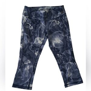 New Balance | Printed Pocket High Rise Leggings 27” - Blue/White. Women’s Medium